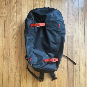 Arc'teryx Alpha SK 32 Ski/Snowboarding Backpack
